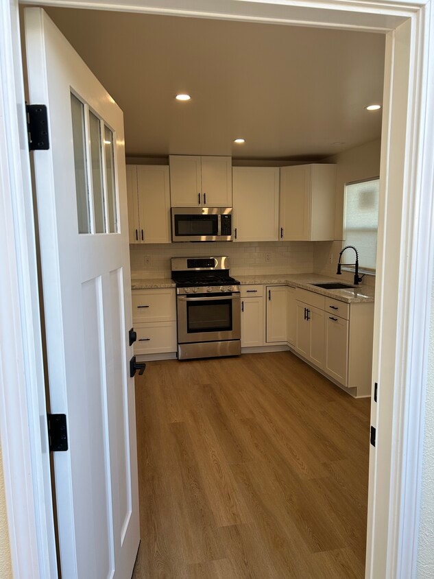 Entry Door view inside - 2762 Fallon Cir