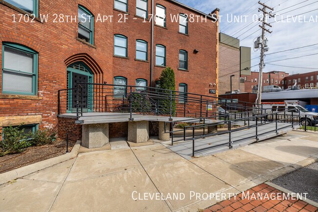 Foto del edificio - Modern Ohio City One Bedroom Apartment