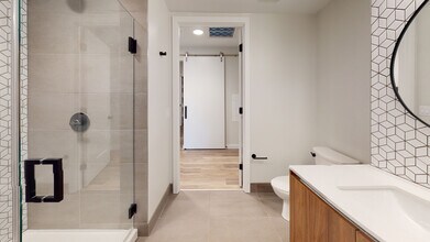 Interior Photo - The MO