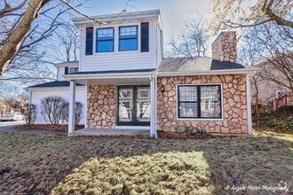 Building Photo - 638 Dordan Ct