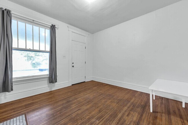 Foto del edificio - 2204-2206 N 4th St