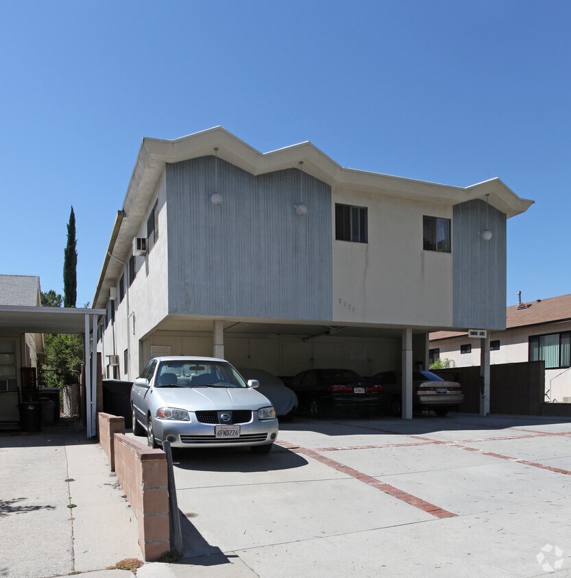 Foto del edificio - 1131 Elm Ave