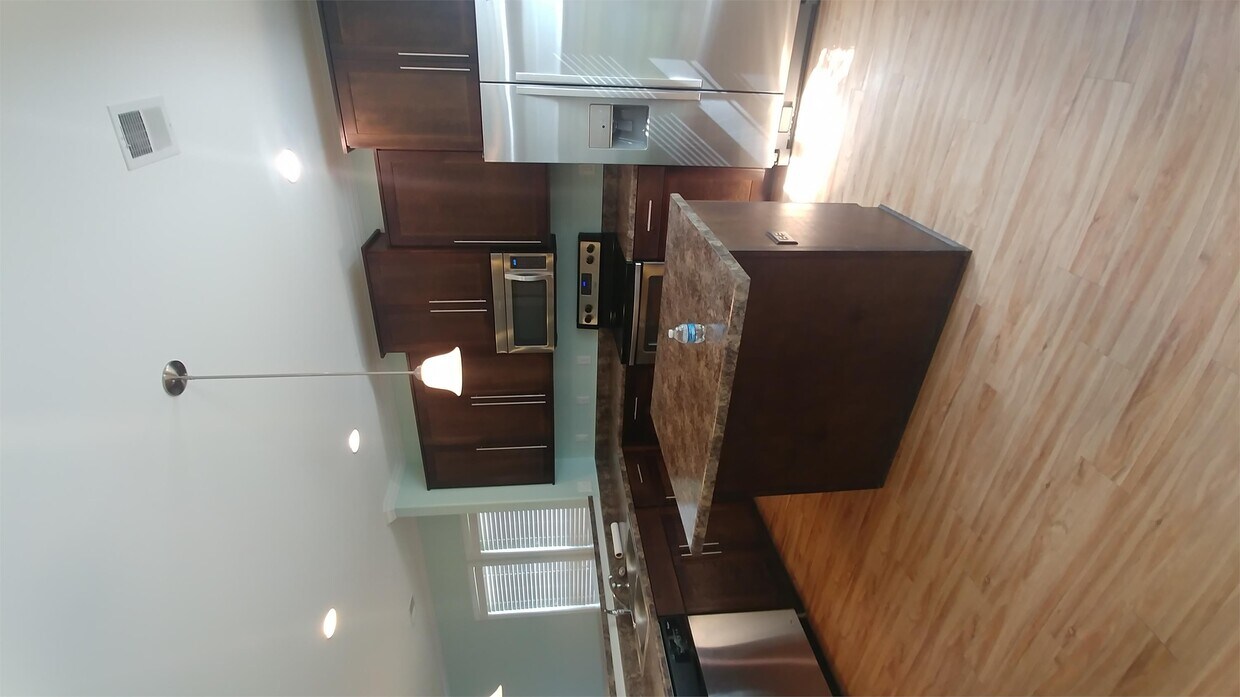 Foto del edificio - 222 Ventura Pl