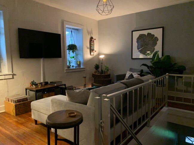 Foto del edificio - 4332-36 Terrace St