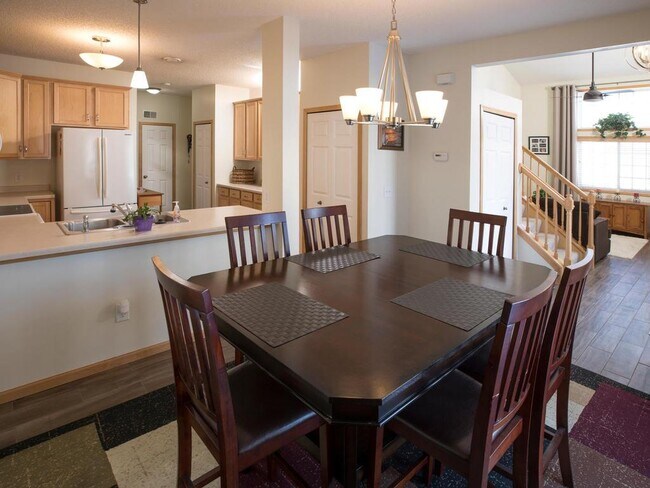 Foto del edificio - 11177 77th St NE