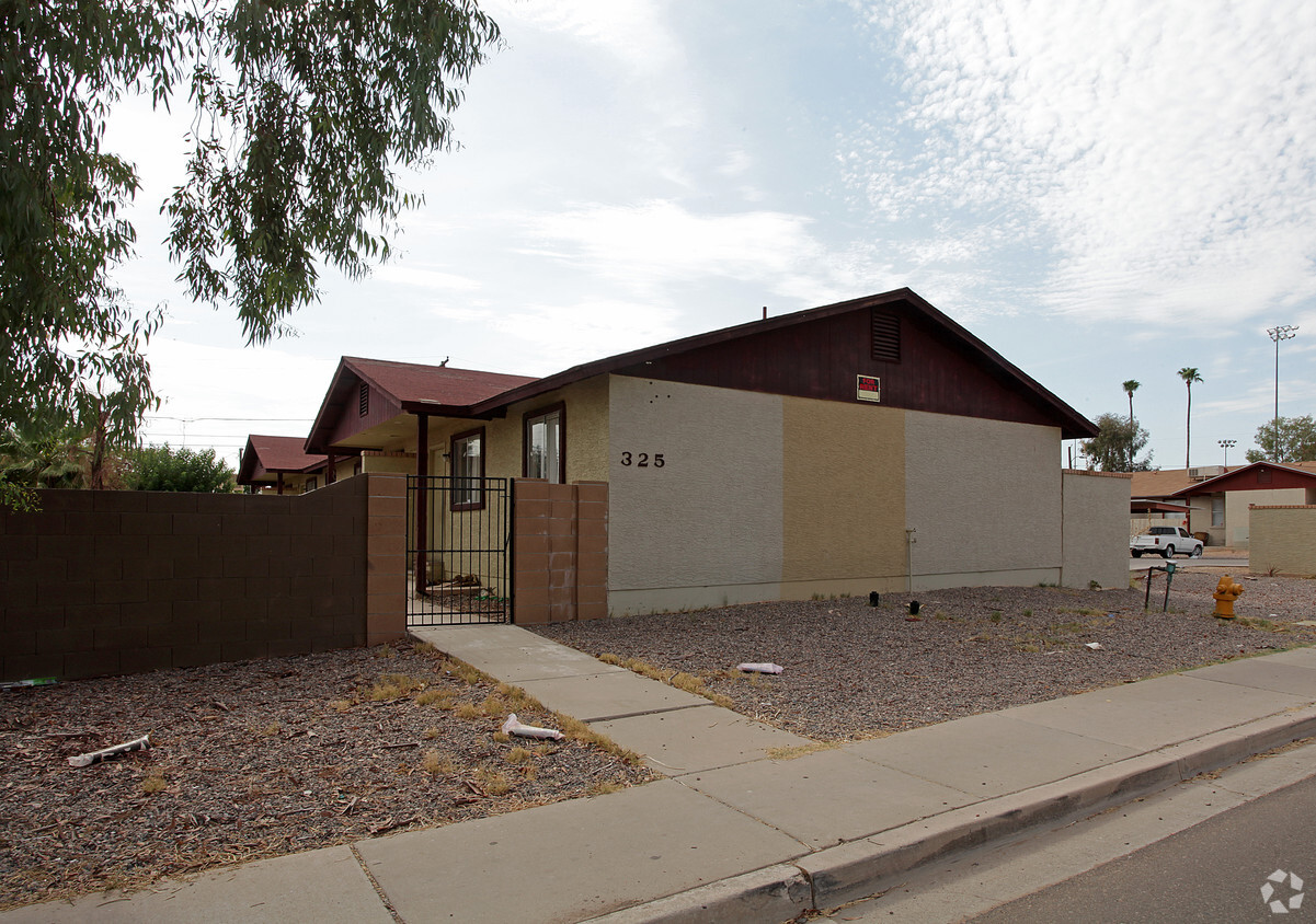 Primary Photo - 325 N Nevada St