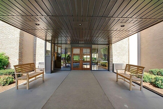 Foto del edificio - 4200 West End Ave