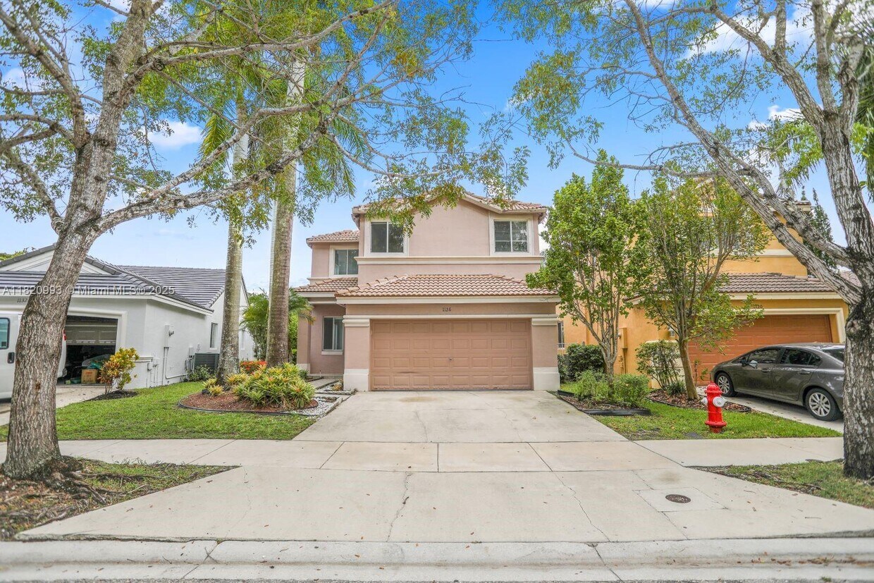 Primary Photo - 1126 Golden Cane Dr