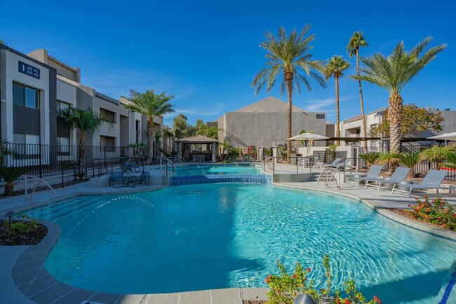 Foto del edificio - 8521 E McDowell Rd