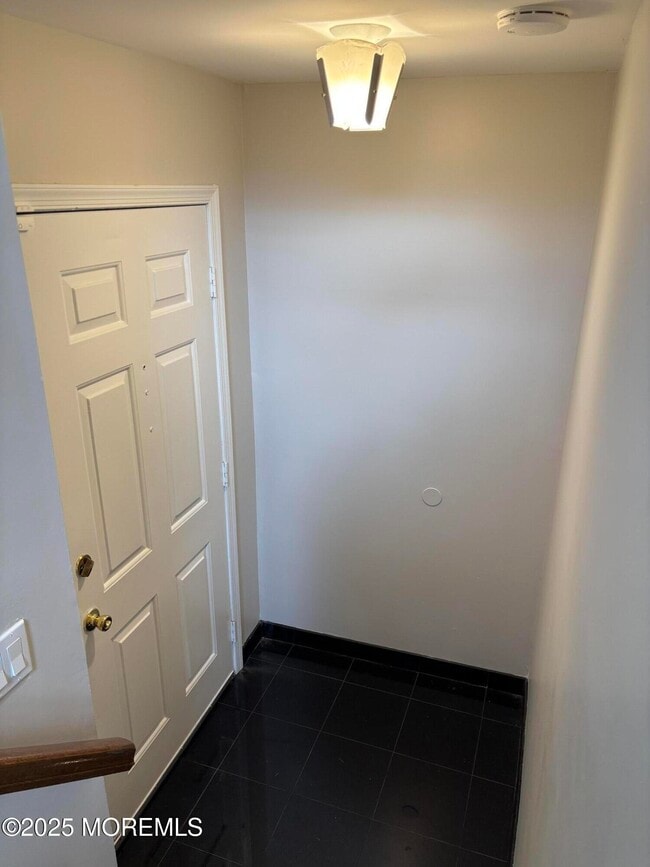 Foto del edificio - 481 Hawthorne Pl