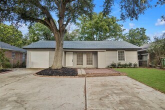 Building Photo - 11707 Segrest Dr