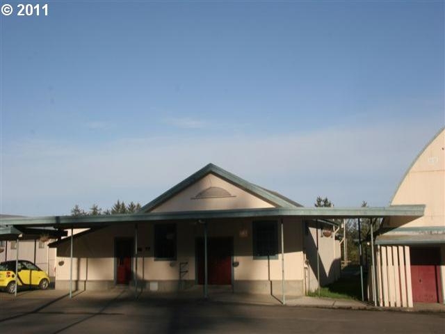 Building Photo - 64065 Seven Devils Rd