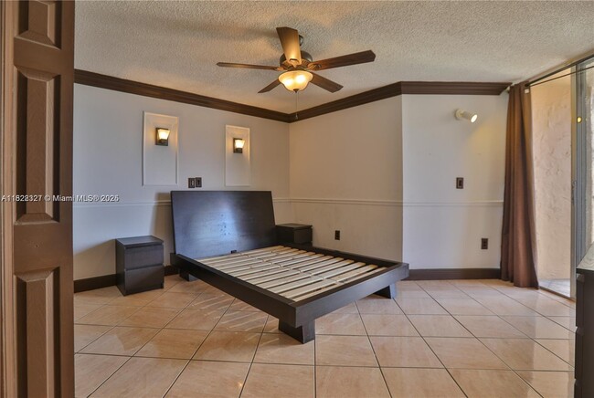 Building Photo - 10700 SW 108th Ave