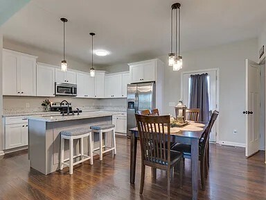 Foto del edificio - 2513 Warner's Ridge Dr
