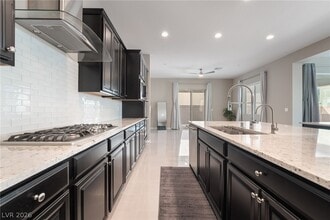 Building Photo - 813 Horizon Canyon Dr