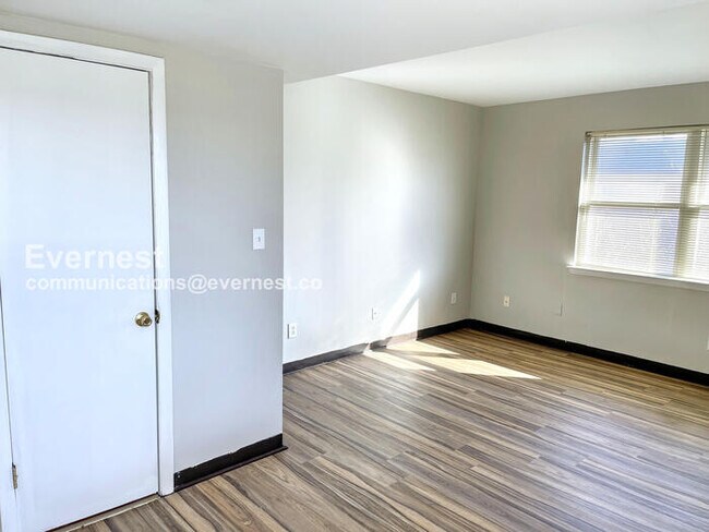 Foto del edificio - 1512 11th Ave N