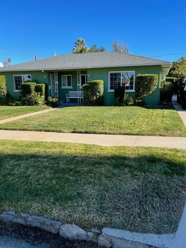 Photo - 313 Bond St (Redlands, CA)
