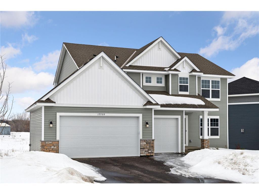 Foto principal - 17709 54th St NE