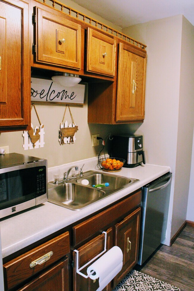 Kitchen-view 2 - 1016 Millwood Dr