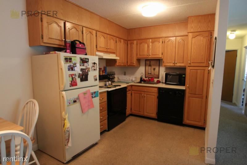 Primary Photo - 96 Sutherland Rd