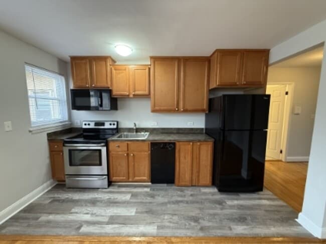 Foto del edificio - 1953 Euclid Ave