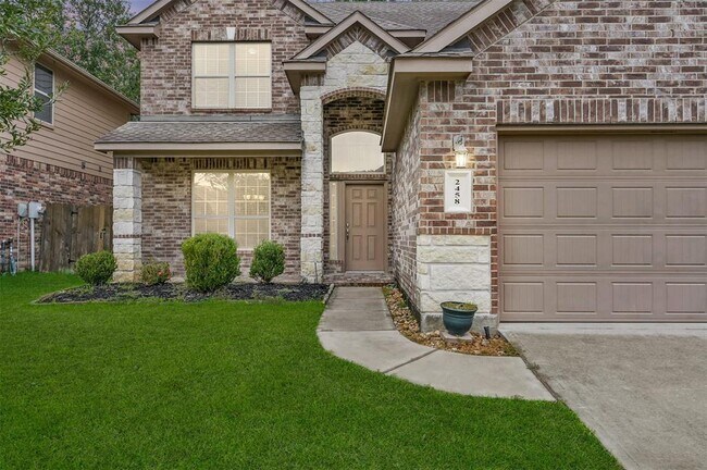 Foto del edificio - 2458 Garden Falls Dr