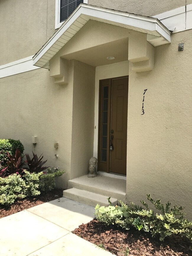 Building Photo - 7113 Harmony Square Dr S