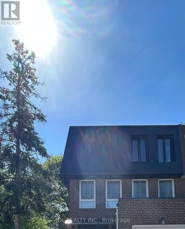 Building Photo - 80 Mosedale Crescent