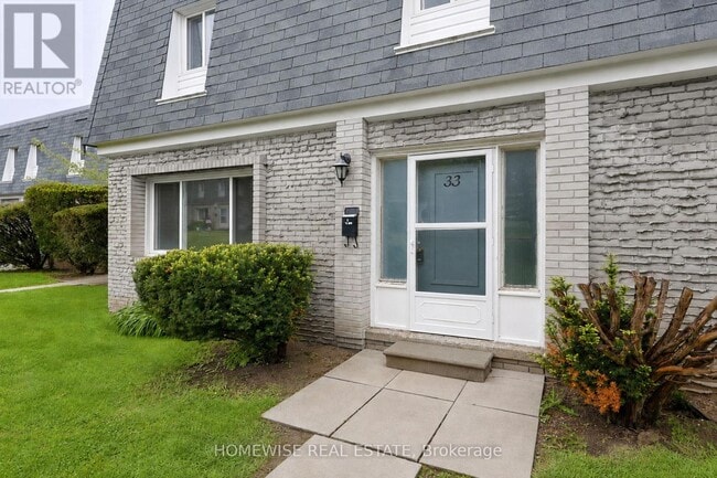 Building Photo - 1350 Winding Trail