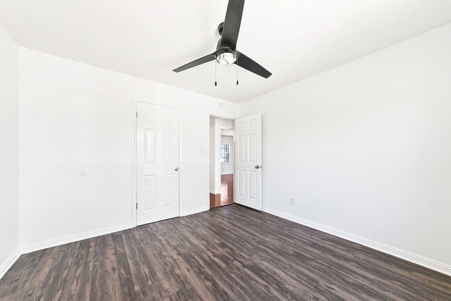 Building Photo - 20940 Conradi Ave