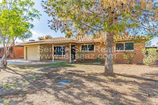 Building Photo - 1726 N 75th Pl