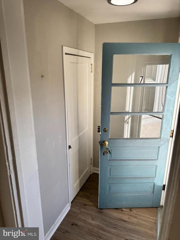 Foto del edificio - 202 S Main St