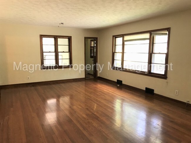 Foto del edificio - 822 Valley Brook Rd