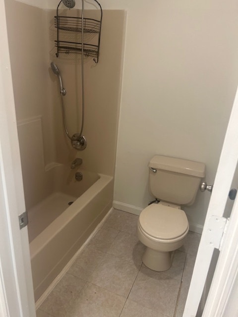 Building Photo - 2000 Countryhill Ln