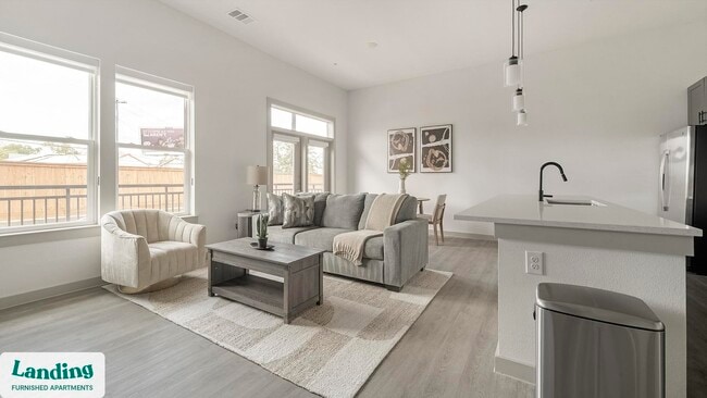 Building Photo - 3706 Goodwin Ave