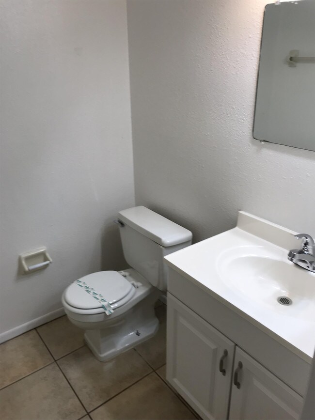Foto del edificio - 931 Beau Ct