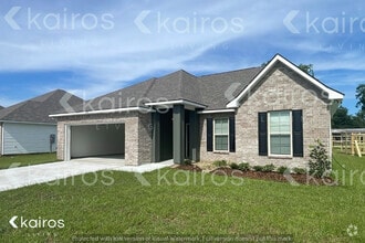 Building Photo - 104 Carencro St