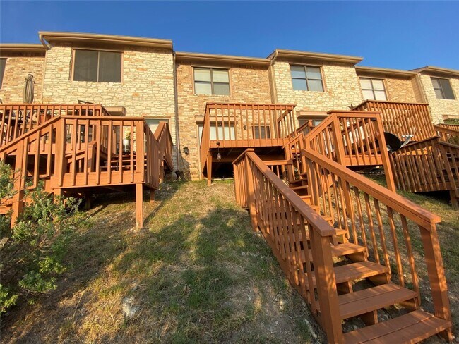 Building Photo - 21461 Coyote Trail