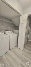 Building Photo - 7745 Woodbrook Cir