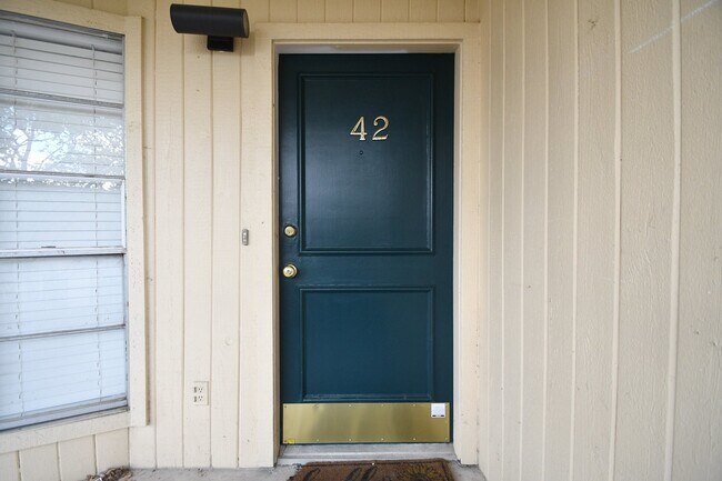 Foto del edificio - 800 Post Oak Blvd