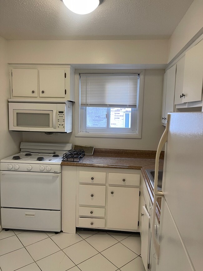 Building Photo - Ballston Garden Apartments