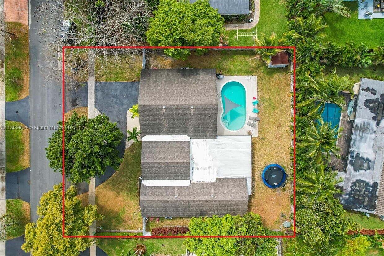 131 SW 63rd Ave, Plantation, FL 33317 House for Rent in Plantation, FL