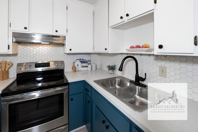 Foto del edificio - Monthly Rental Opportunity: Charming Singl...