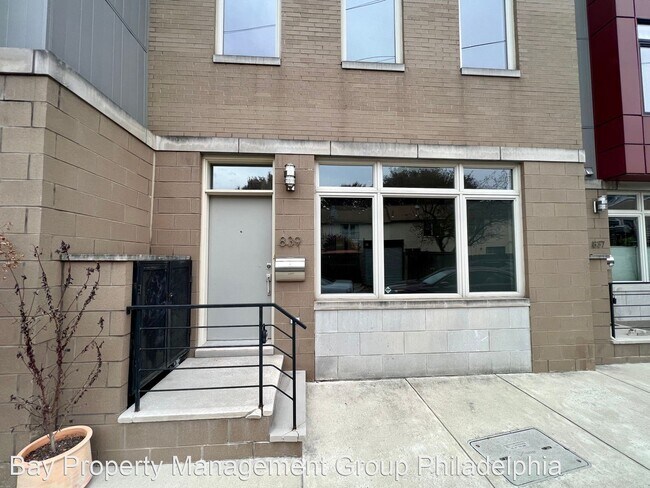 Foto del edificio - 3 br, 3.5 bath House - 839 N Orianna St