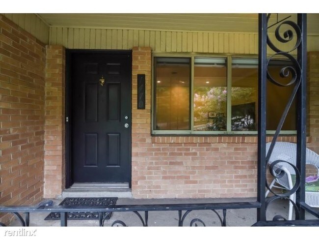Foto del edificio - 1470 E Rock Springs Rd NE
