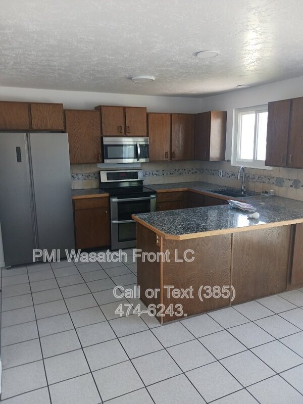 Foto del edificio - 3964 Kilt St