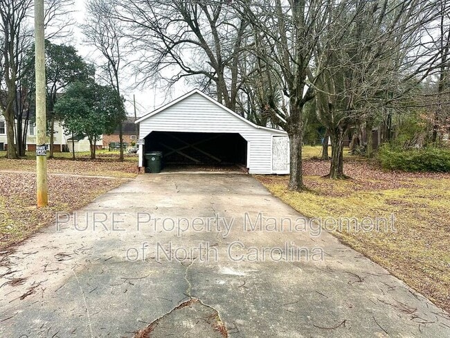 Foto del edificio - 1402 S Main St