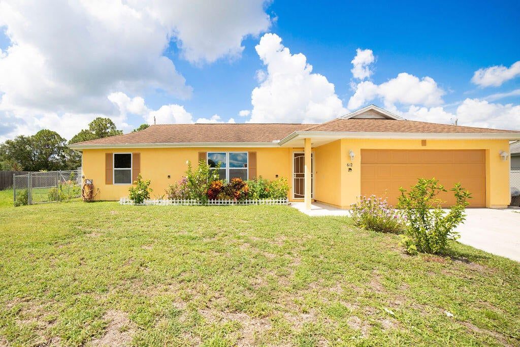 Foto principal - 612 SW Stillman Ave