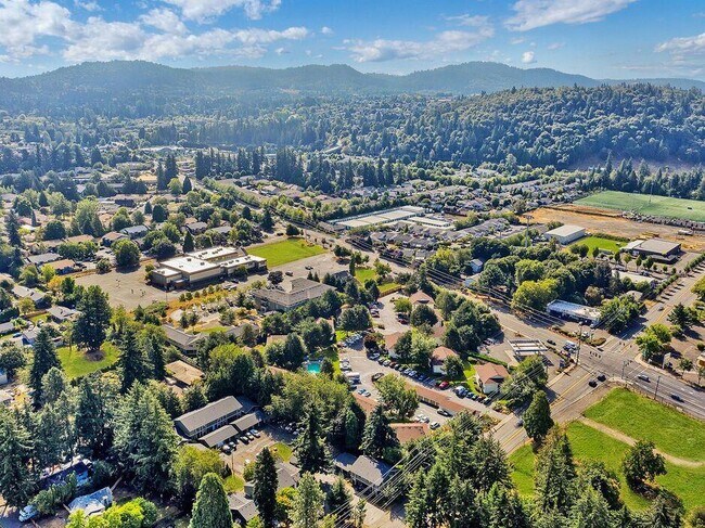 Vista de City Foothills Apartments Portland O - Foothills Apartments