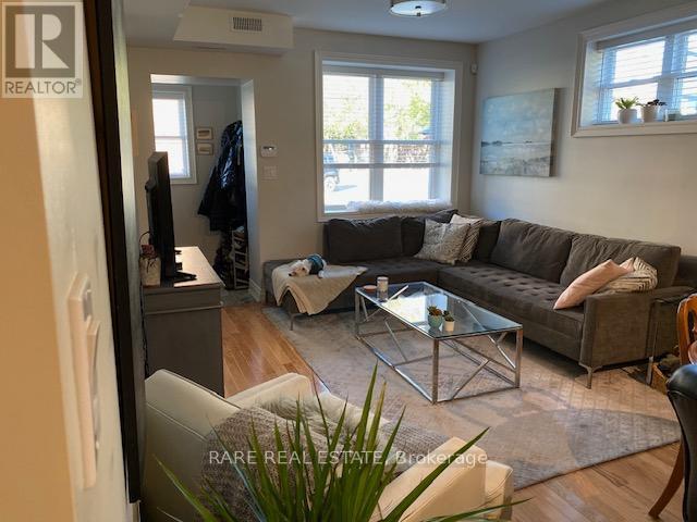 Photo principale - 541 Kingston Rd